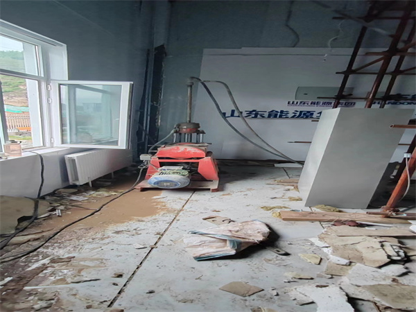 中江地基基础下沉墙体裂缝加固注浆顶升施工